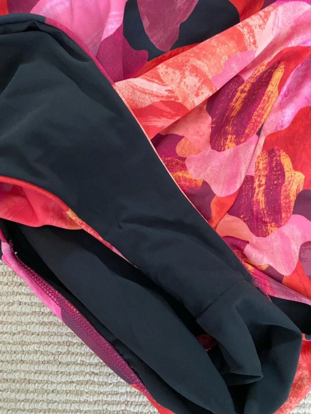 Athleta Floral One-Piece Swimsuit in Pink, Red and Black Women’s small - Picture 5 of 6